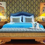 Bed & Breakfast Aura Relais