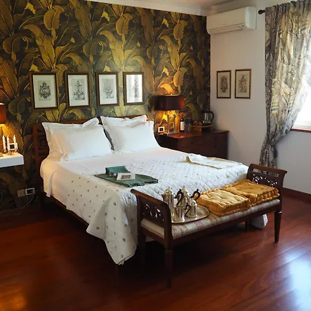 Aura Relais לינה וארוחת בוקר