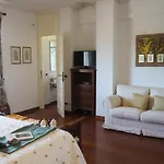 Aura Relais Couette-café Numana