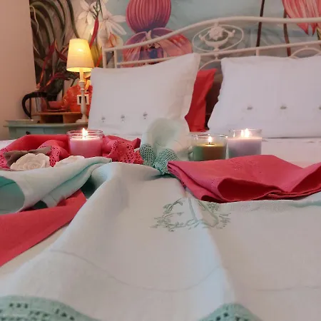 Aura Relais Oda ve Kahvaltı 4*